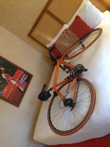 1236577_10153290520170068_1868705253_n